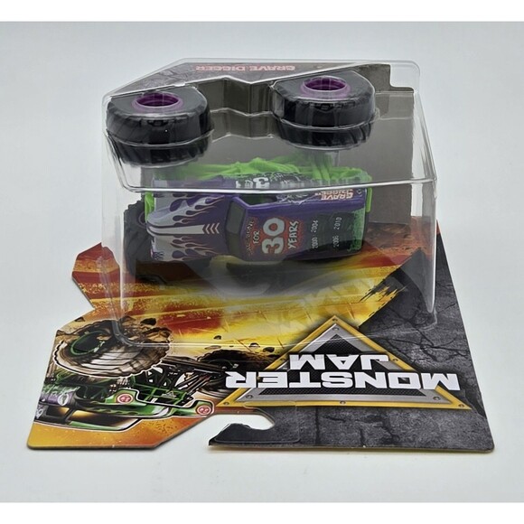 Spin Master Monster Jam Grave Digger 2025 Series 1 Purple 1:64 Diecast Truck - Picture 4 of 7